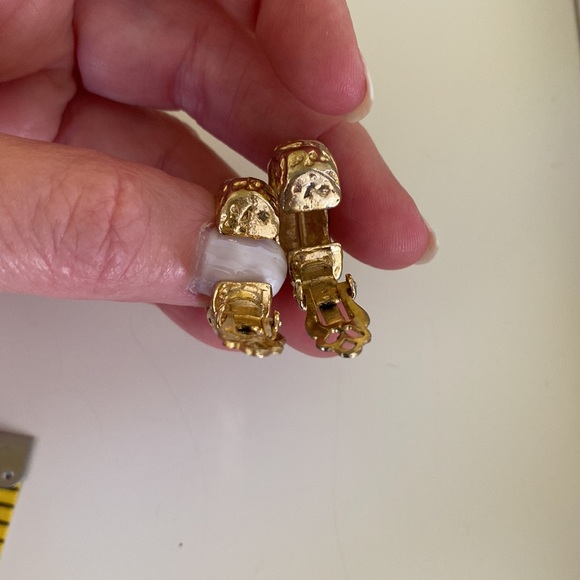 Textured Golden Nugget Patterned Wide Chunky ~1” Hoop Clip On Earrings Gold Tone - Picture 9 of 10